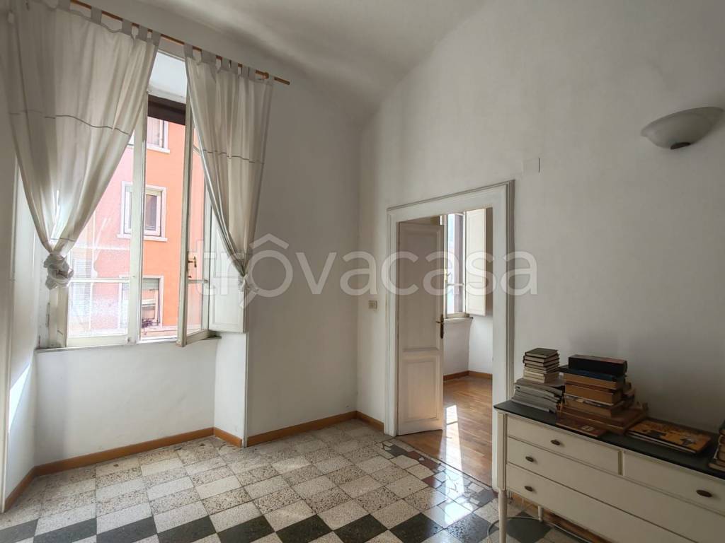 appartamento in vendita a Roma in zona Rione Borgo