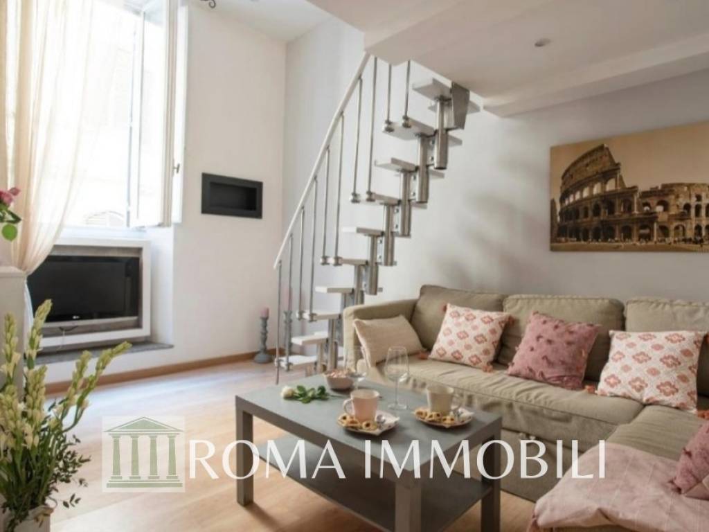 negozio in vendita a Roma in zona Centro Storico
