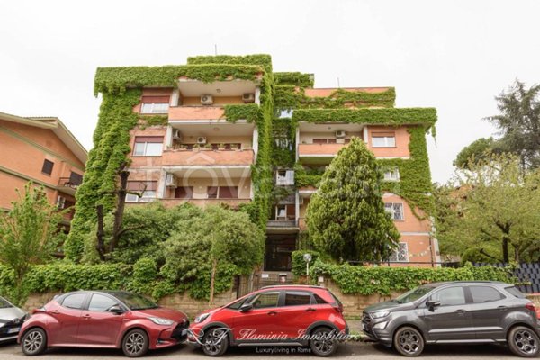 appartamento in vendita a Roma in zona Gianicolense