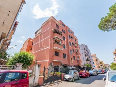 appartamento in vendita a Roma in zona Alessandrino