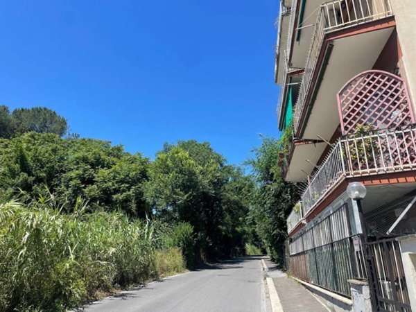 appartamento in vendita a Roma in zona Corviale
