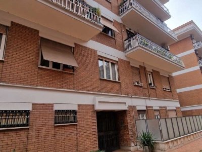 appartamento in vendita a Roma in zona Portuense