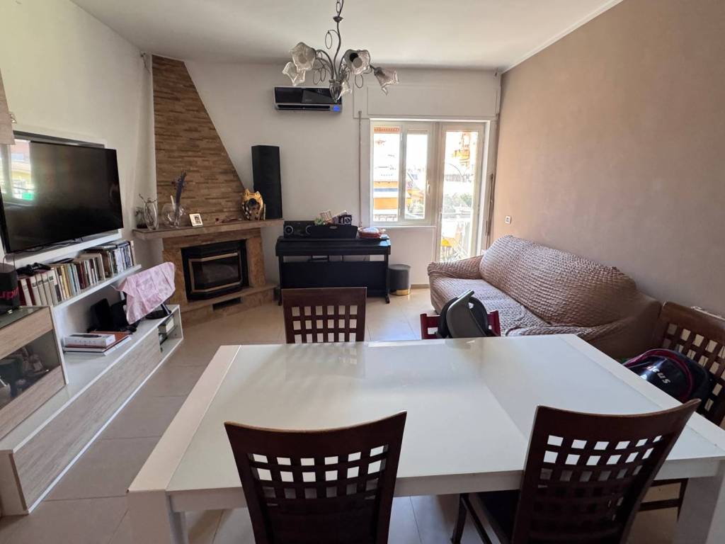 appartamento in vendita a Roma in zona Casal Palocco