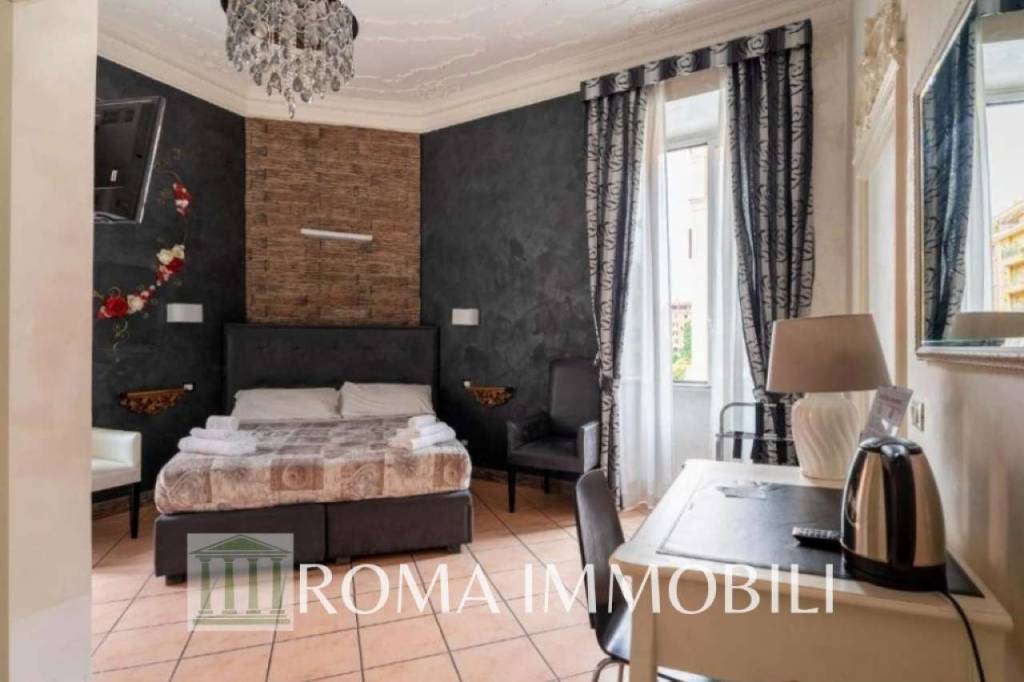 negozio in vendita a Roma