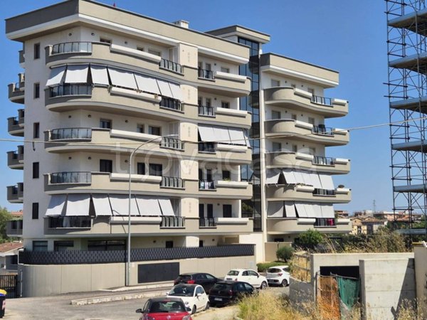 appartamento in vendita a Roma in zona Casalotti