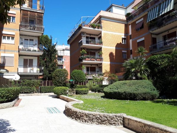 appartamento in vendita a Roma in zona Monte Sacro/Talenti