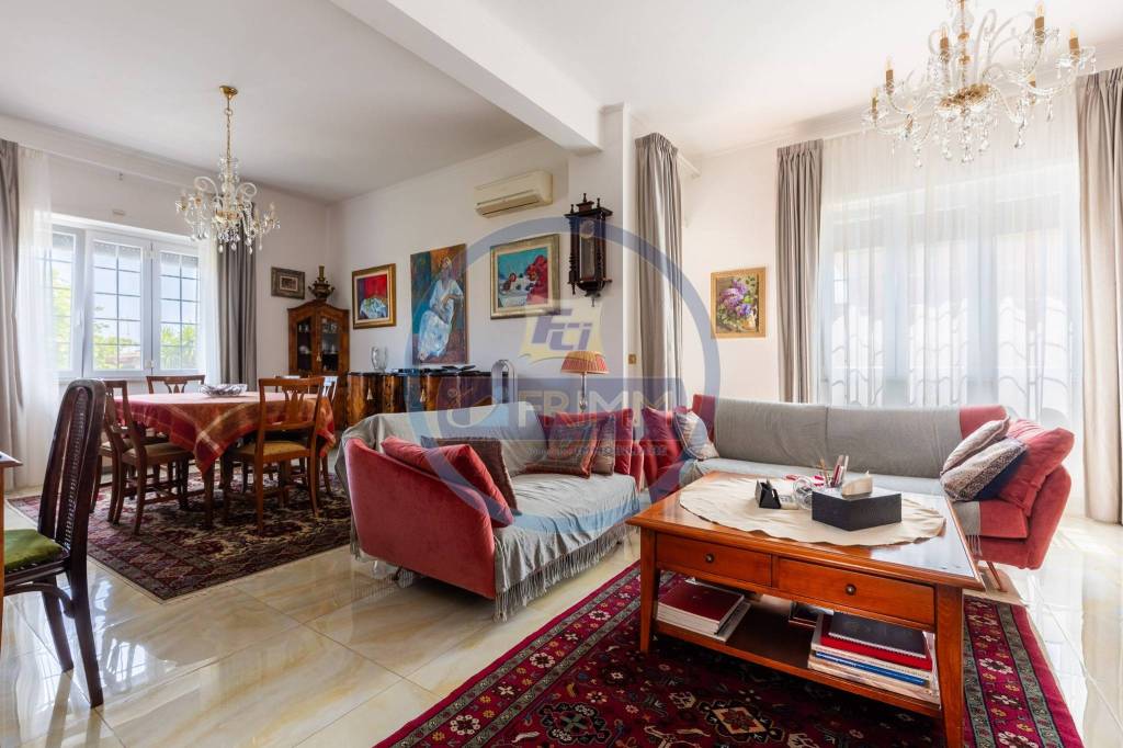 appartamento in vendita a Roma in zona Acilia