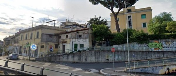 appartamento in vendita a Roma in zona Portuense