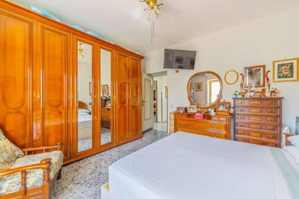 appartamento in vendita a Roma in zona Torre Angela