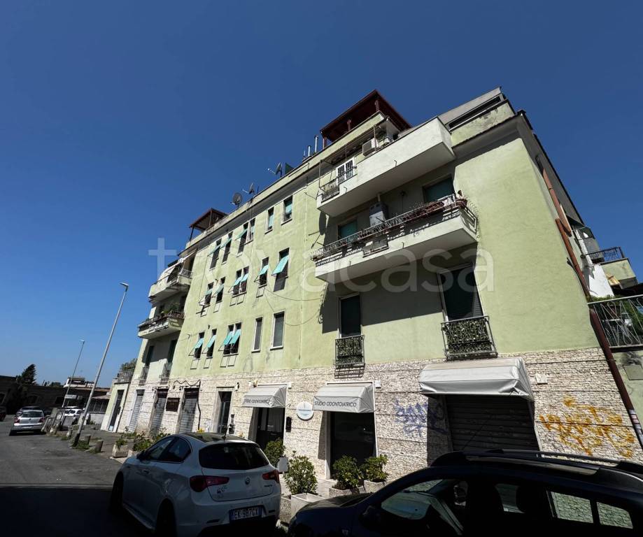 appartamento in vendita a Roma in zona Prenestino-Centocelle
