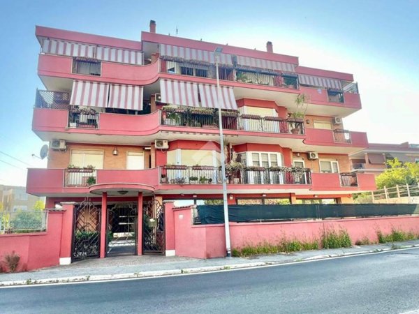 appartamento in vendita a Roma in zona Aurelio