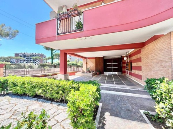 appartamento in vendita a Roma in zona Aurelio