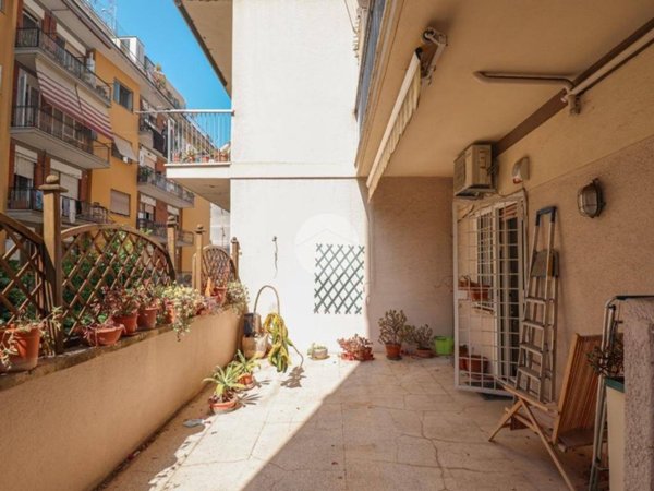 appartamento in vendita a Roma in zona Gianicolense