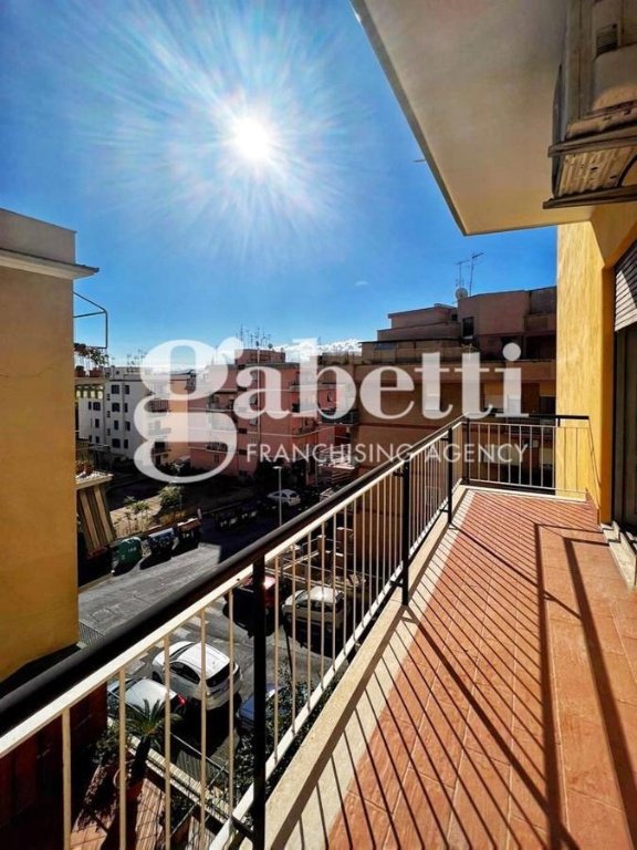 appartamento in vendita a Roma in zona Prenestino-Centocelle