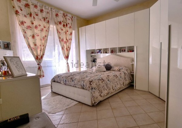appartamento in vendita a Roma in zona Ostia