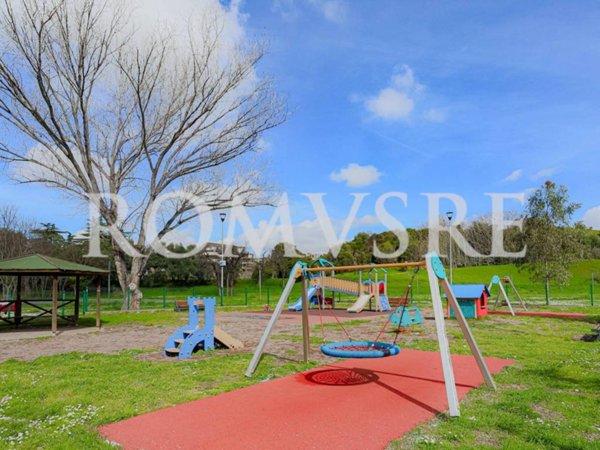 appartamento in vendita a Roma in zona Torrino