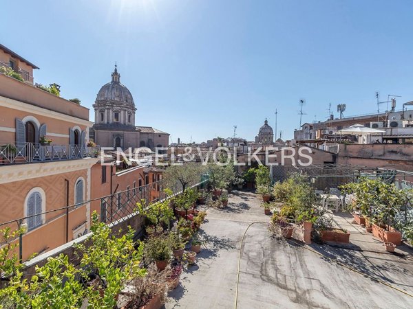 appartamento in vendita a Roma in zona Campo Marzio