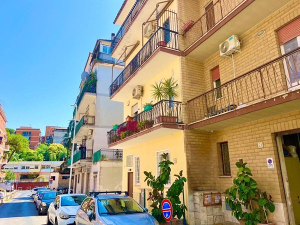 appartamento in vendita a Roma in zona Portuense