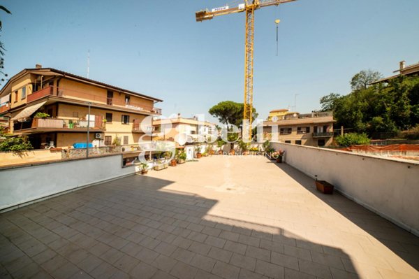 appartamento in vendita a Roma in zona Palmarola