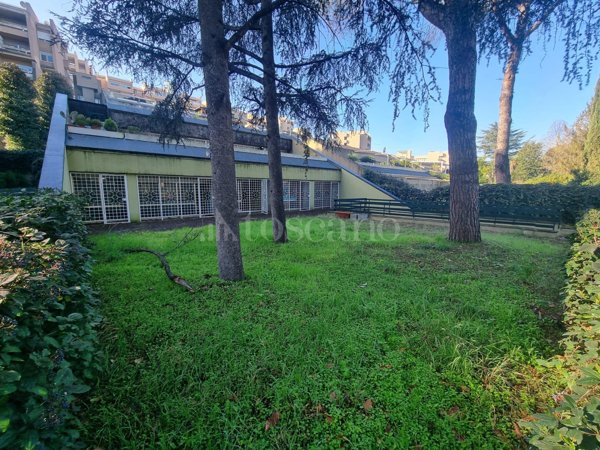 casa indipendente in vendita a Roma in zona Vigna Murata