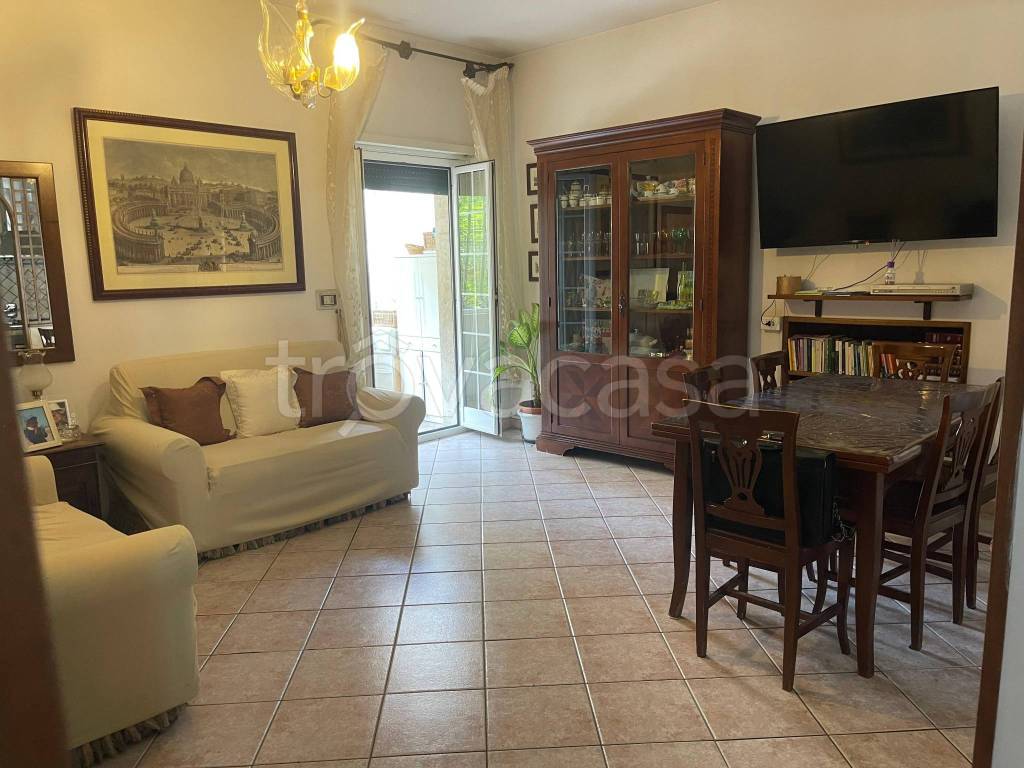 appartamento in vendita a Roma in zona Monte Sacro/Talenti