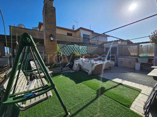 appartamento in vendita a Roma in zona Ostia