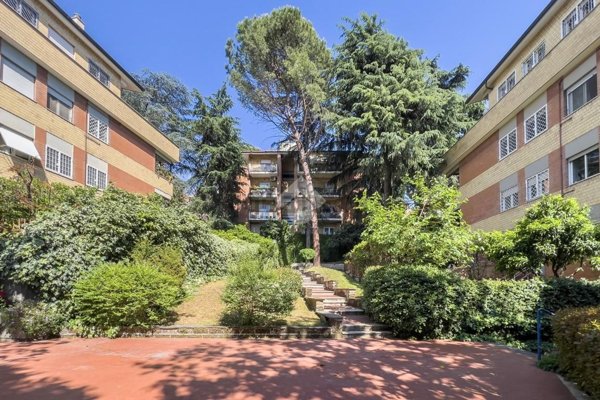 appartamento in vendita a Roma in zona Gianicolense