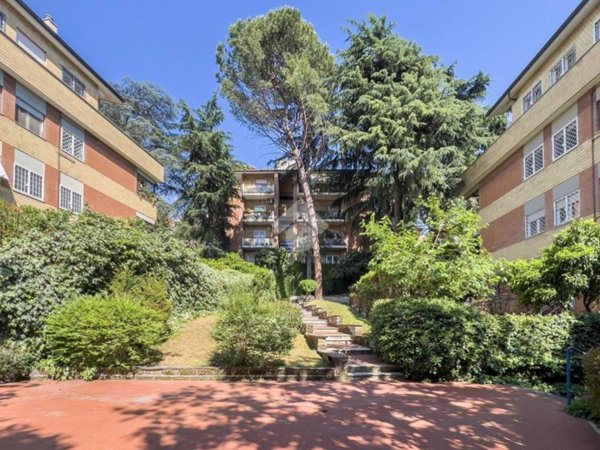 appartamento in vendita a Roma in zona Gianicolense