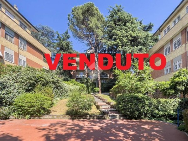 appartamento in vendita a Roma in zona Gianicolense