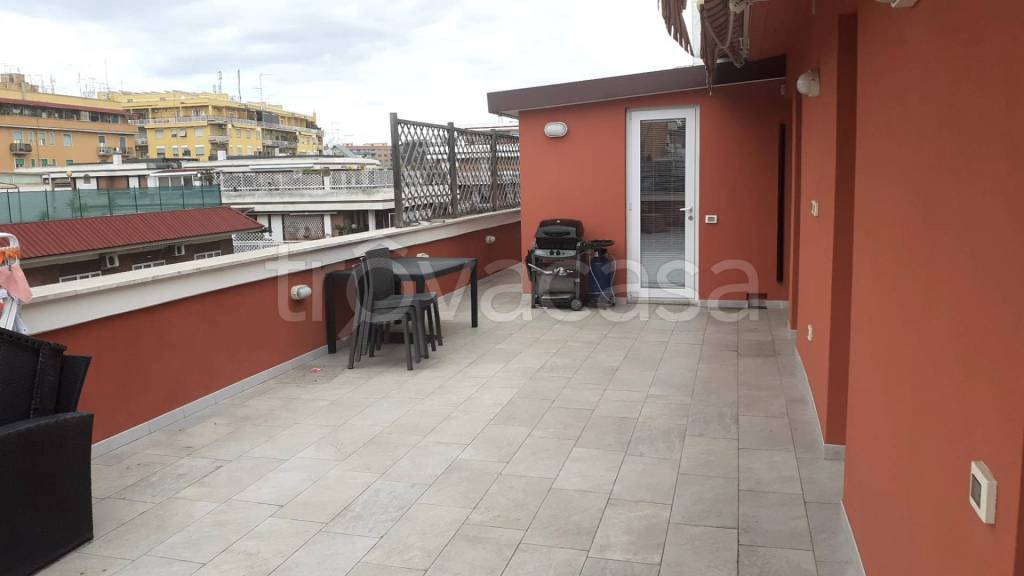 appartamento in vendita a Roma in zona Collatino