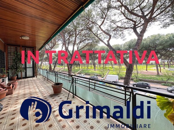 appartamento in vendita a Roma in zona Appio Claudio