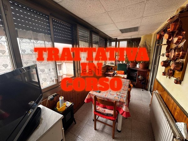 appartamento in vendita a Roma in zona Tomba di Nerone