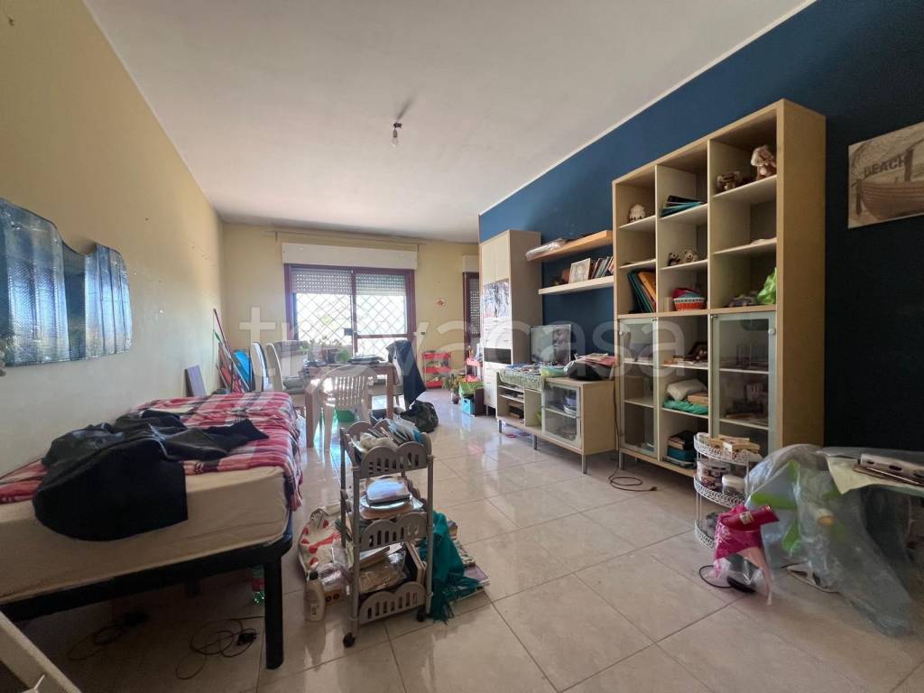 appartamento in vendita a Roma in zona Acilia