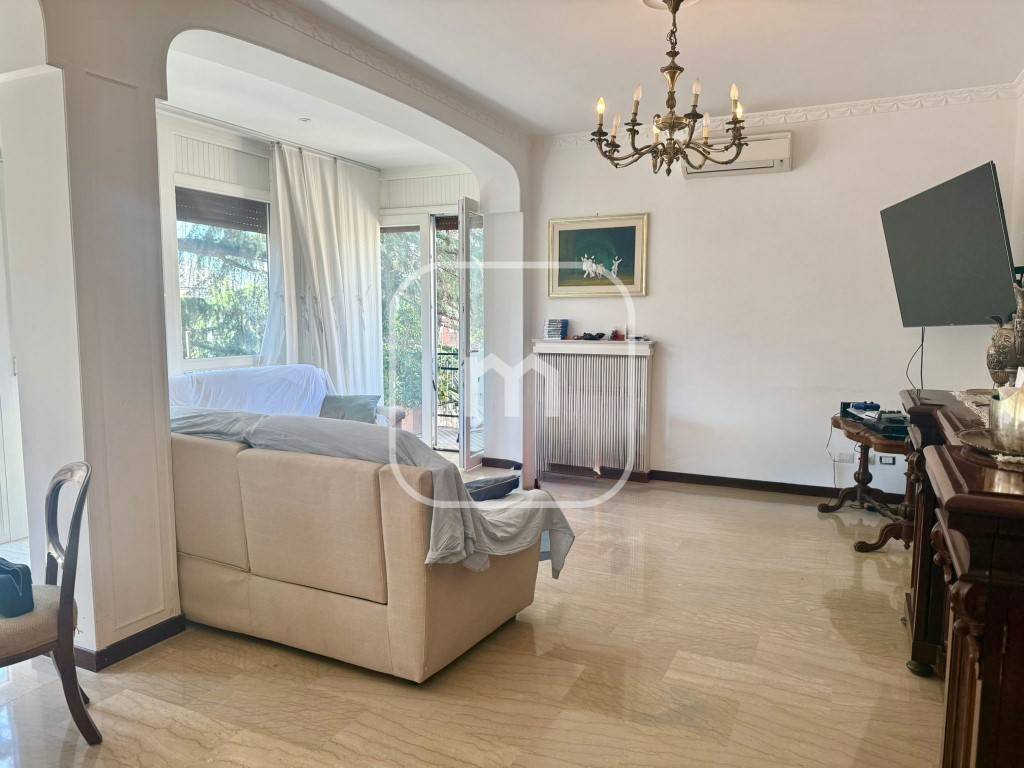appartamento in vendita a Roma in zona Vigna Murata