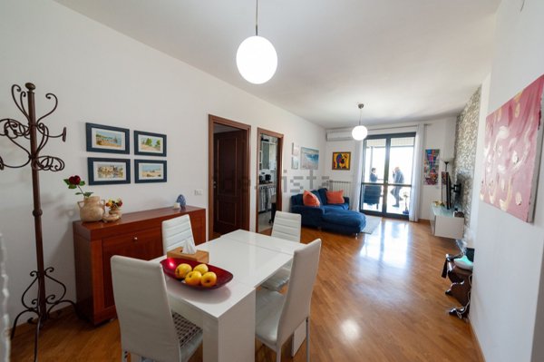appartamento in vendita a Roma in zona Tor Cervara