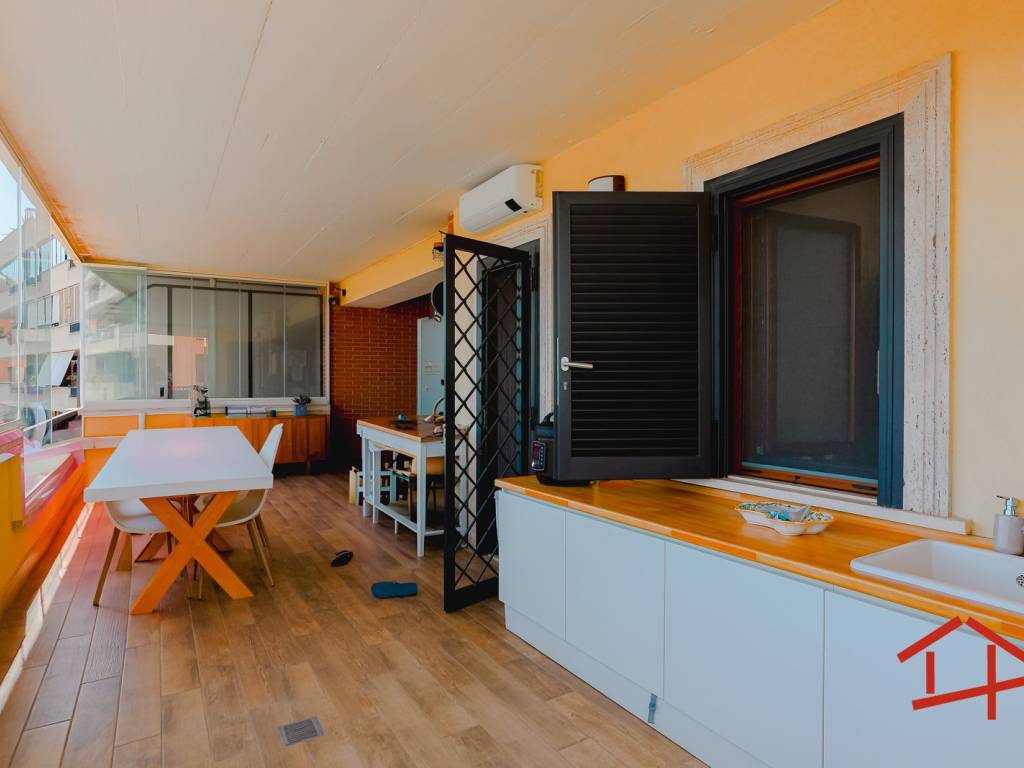 appartamento in vendita a Roma in zona Mezzocammino