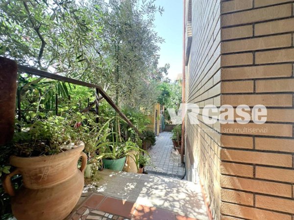 appartamento in vendita a Roma in zona Tor Vergata/Torrenova