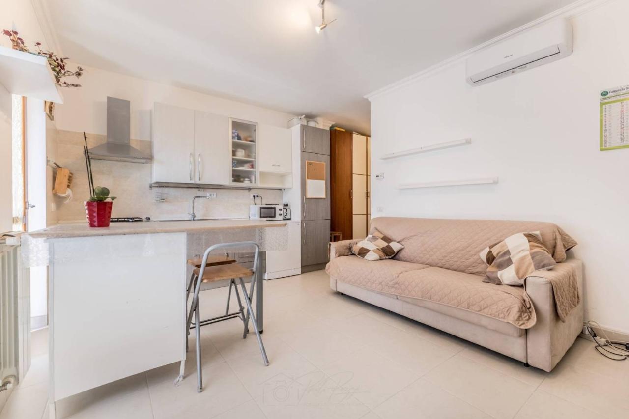 appartamento in vendita a Roma in zona Fonte Laurentina