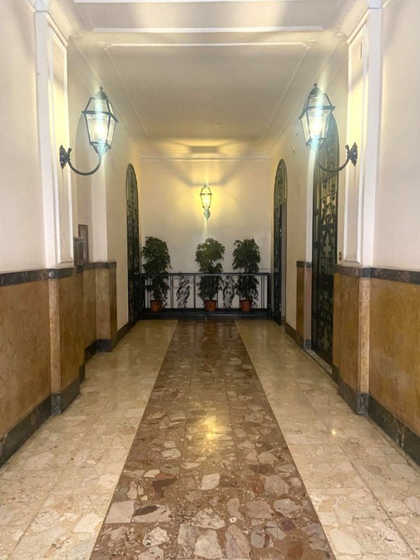 appartamento in vendita a Roma in zona Castro Pretorio