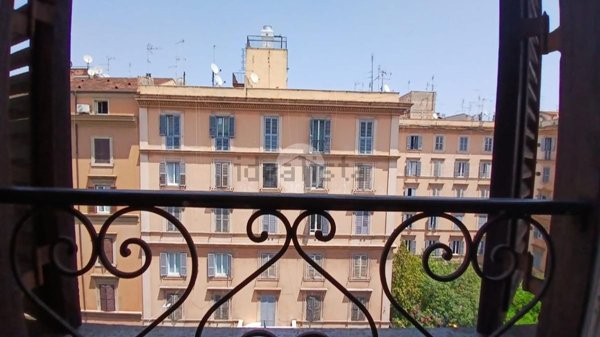 appartamento in vendita a Roma in zona Esquilino