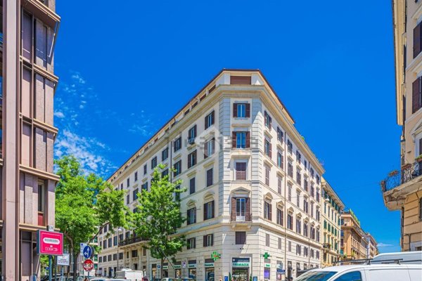 appartamento in vendita a Roma in zona Rione Prati