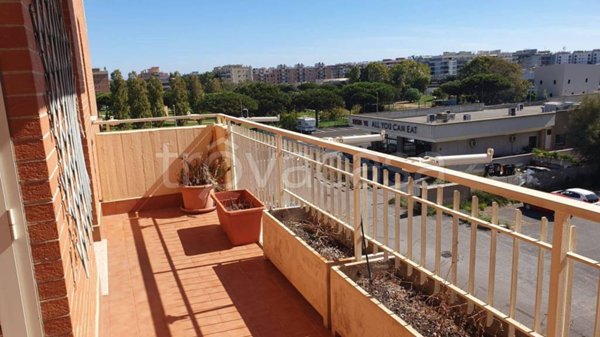 appartamento in vendita a Roma in zona Ostia