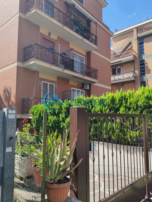 appartamento in vendita a Roma in zona Portuense
