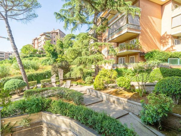 appartamento in vendita a Roma in zona Aurelio