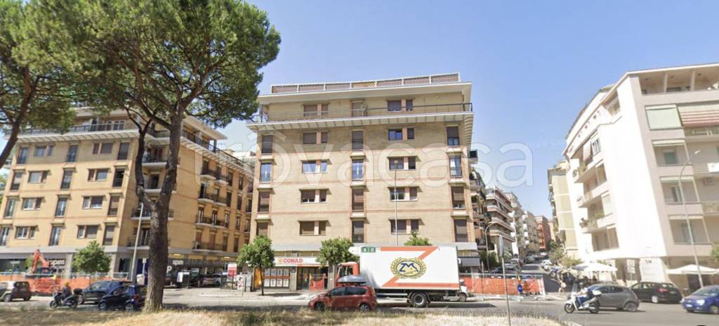 appartamento in vendita a Roma in zona Gianicolense
