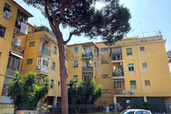 appartamento in vendita a Roma in zona Acilia