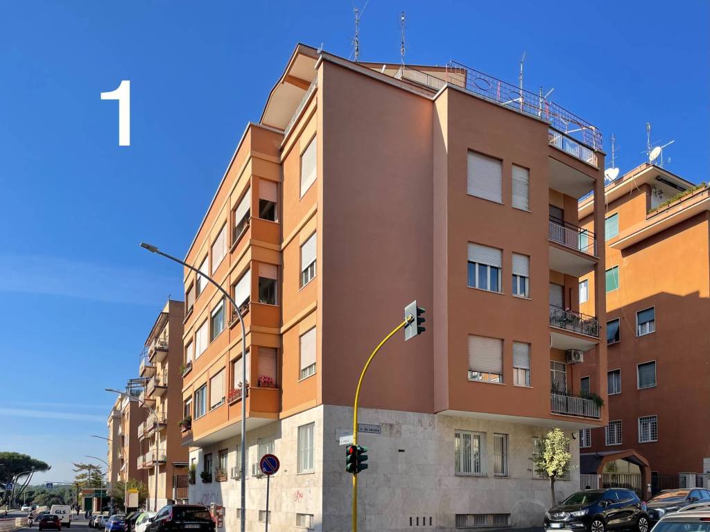 appartamento in vendita a Roma