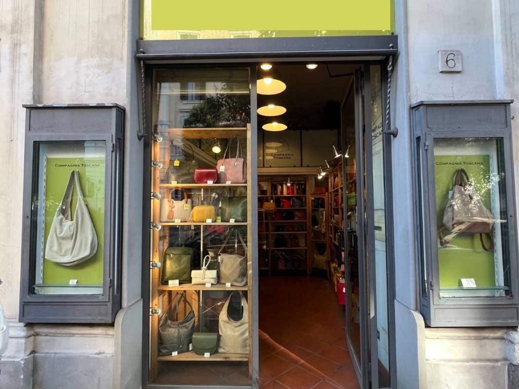 negozio in vendita a Roma in zona Rione Prati