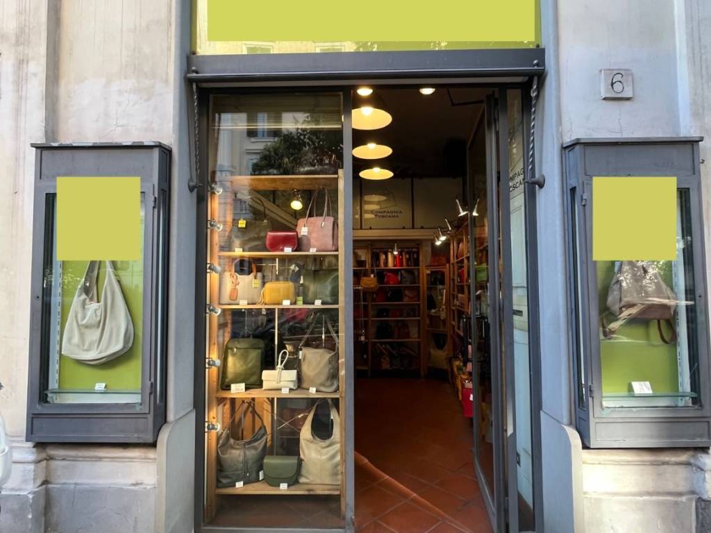 negozio in vendita a Roma in zona Rione Prati