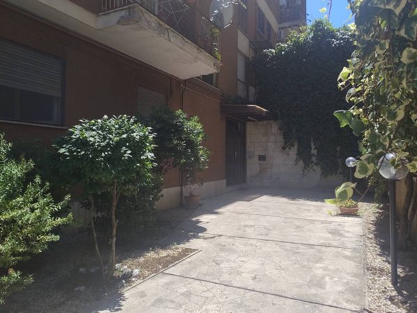 appartamento in vendita a Roma in zona Prenestino-Labicano